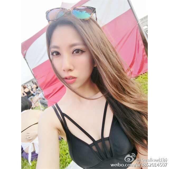 Swallow妖娇 家居妩媚私房照诱惑写真图