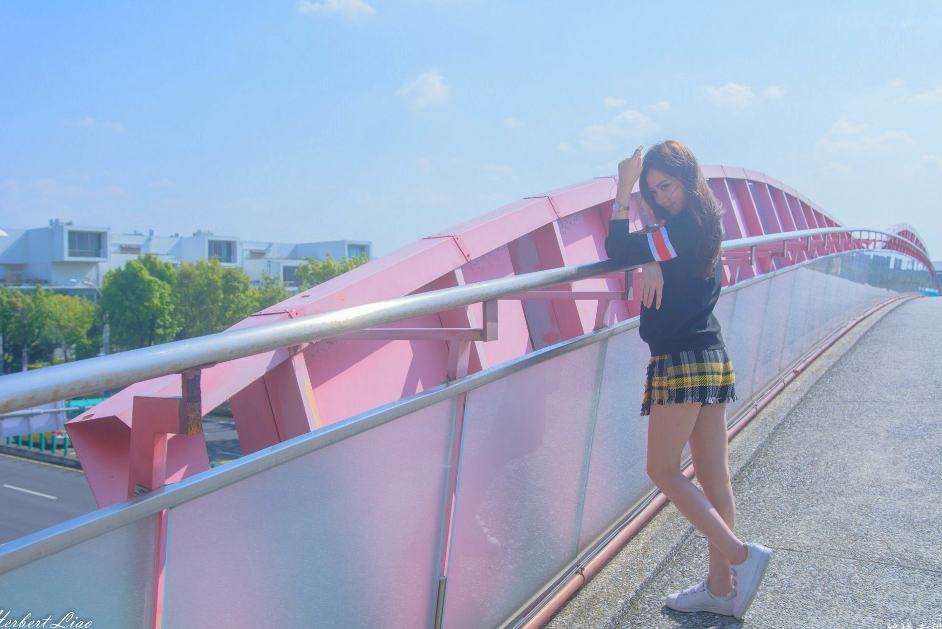 台湾正妹苏小立花博新生公园户外街拍,校花系列清新风格甜美写真