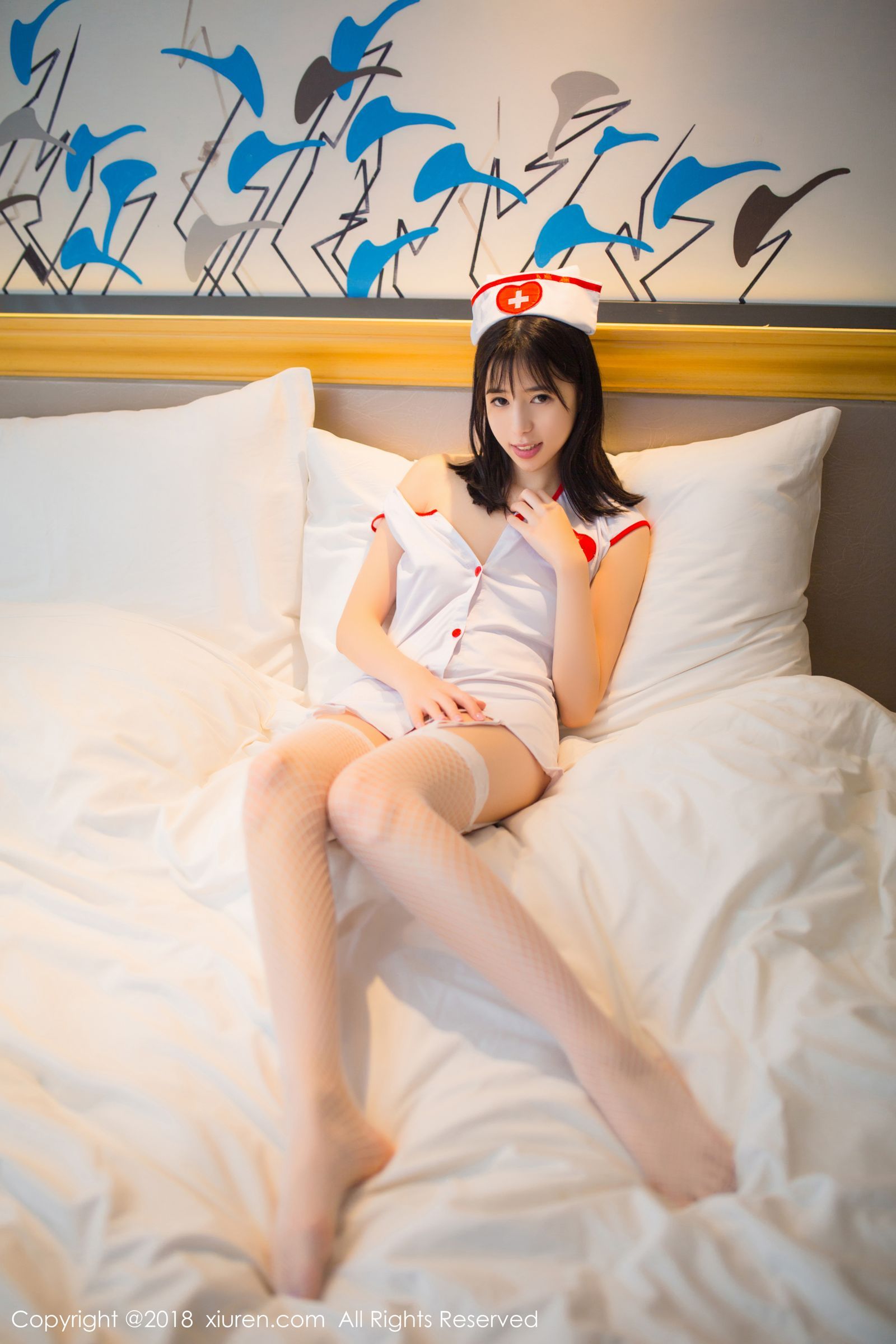 温柔贴心护士艾栗栗 甜美清纯的粉色内衣