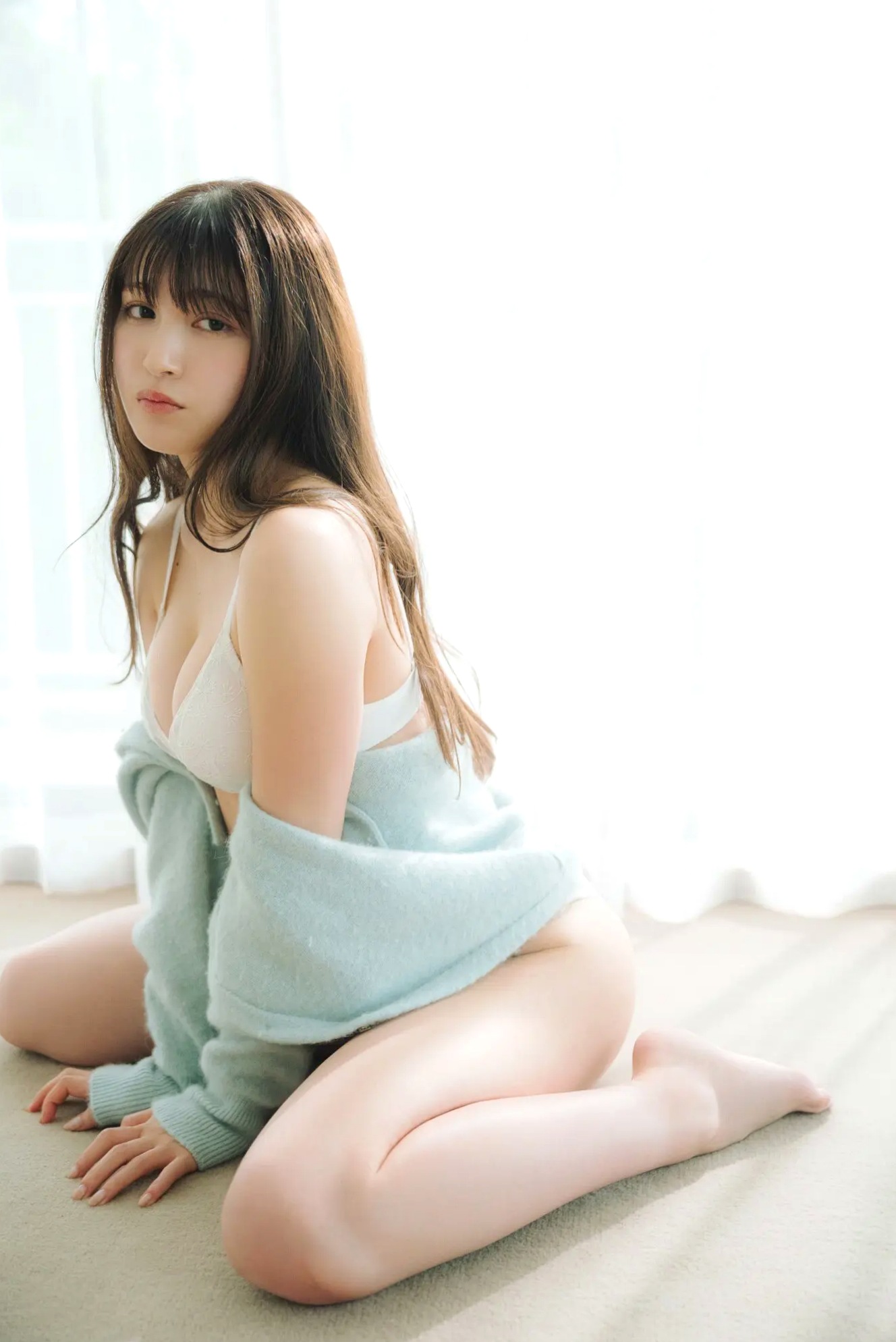 神志那結衣 - ジーナに恋して vol.1 清纯女神私房写真,室内极品白嫩身材展示,性感白色内衣诱惑,清新治愈风格