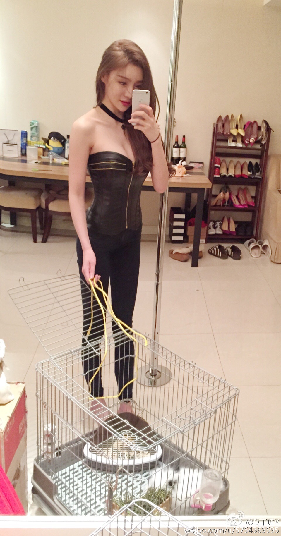 丁瑶 惹火性感私房照诱惑写真图