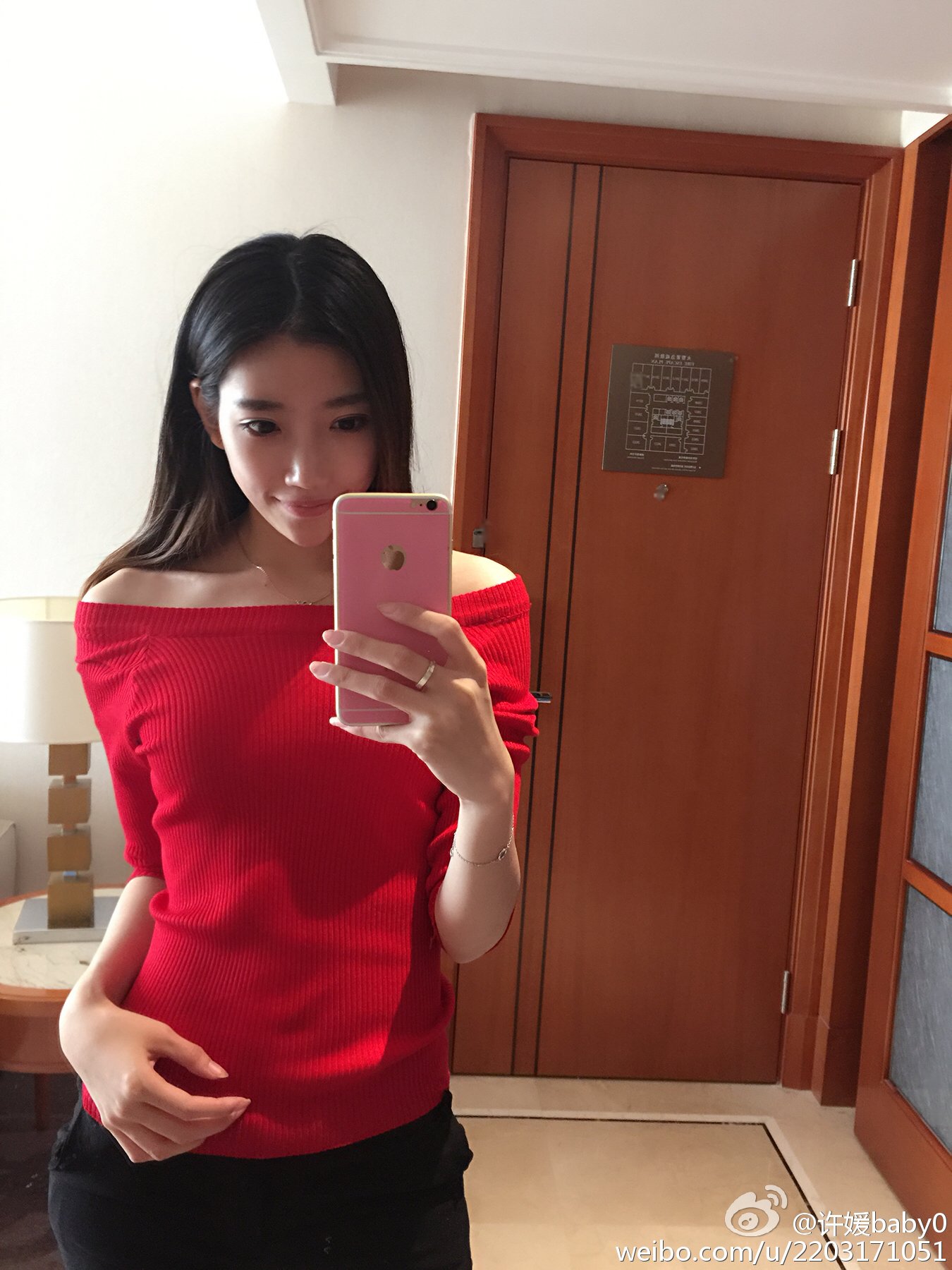 许媛 清新养眼私房照诱惑写真图