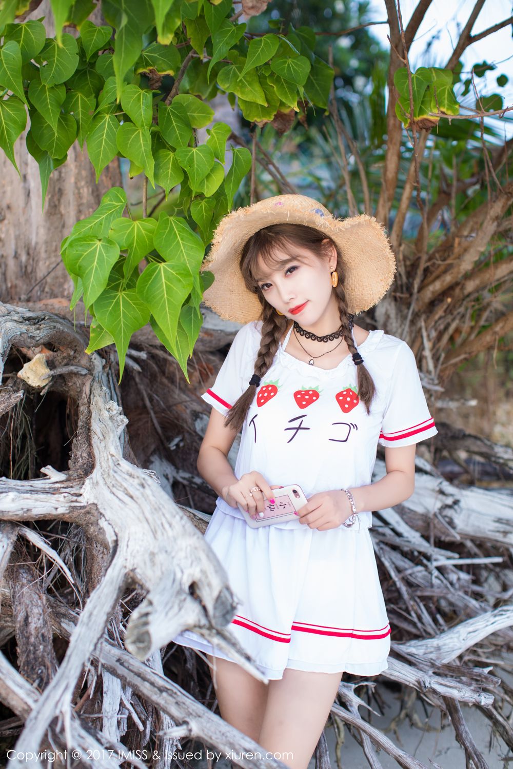 甜美女神杨晨晨 阳光沙滩香车美人