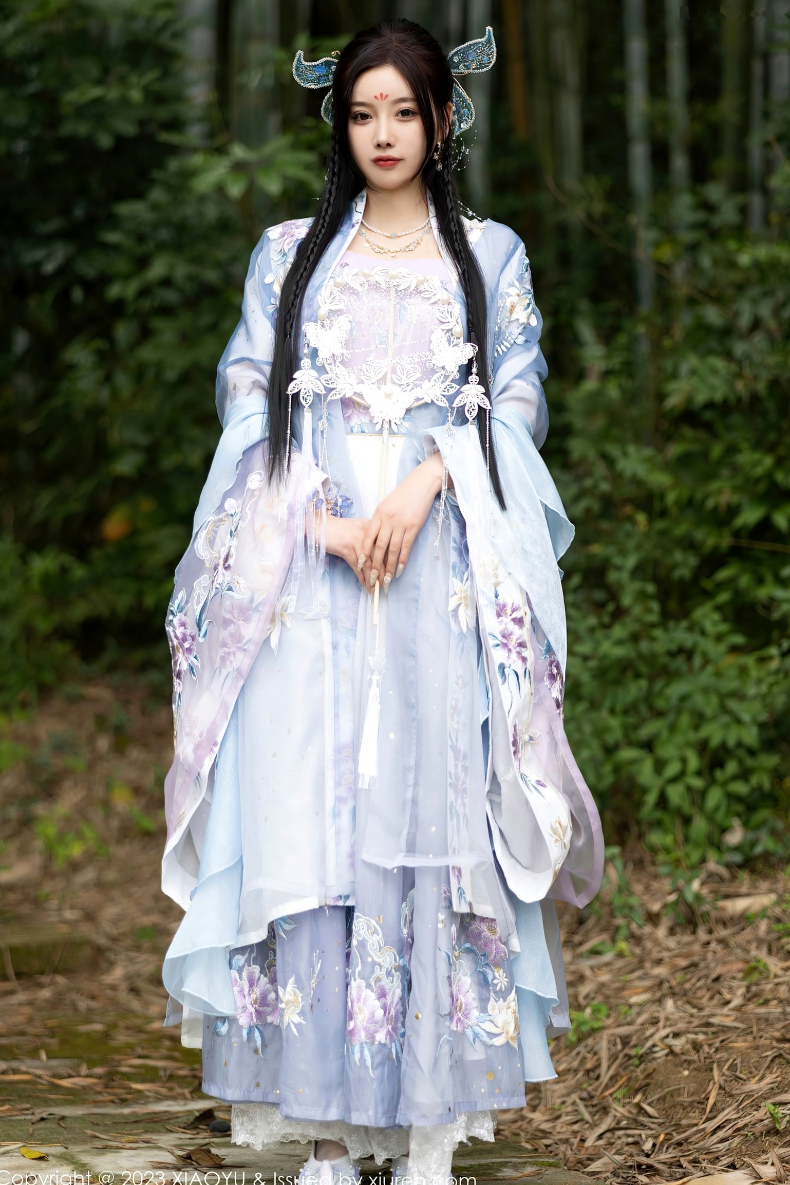 XiaoYu语画界970杨晨晨Yome,花海古装与室内蕾丝内衣丝袜诱惑,绝美气质大尺度私房写真