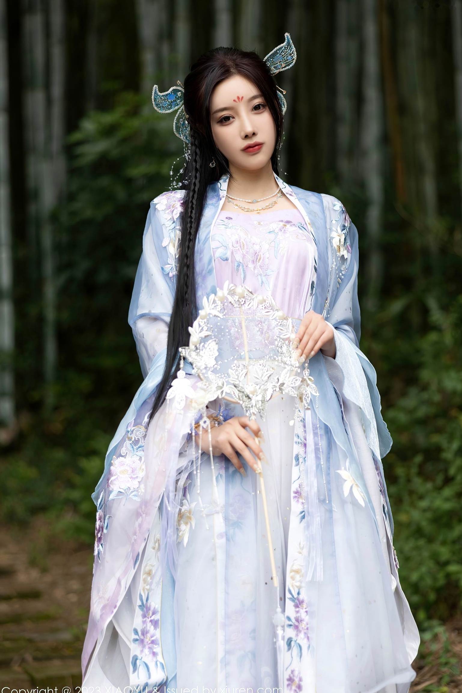 XiaoYu语画界970杨晨晨Yome,花海古装与室内蕾丝内衣丝袜诱惑,绝美气质大尺度私房写真