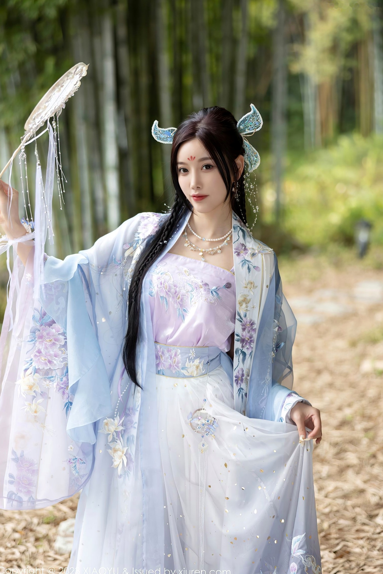 XiaoYu语画界970杨晨晨Yome,花海古装与室内蕾丝内衣丝袜诱惑,绝美气质大尺度私房写真