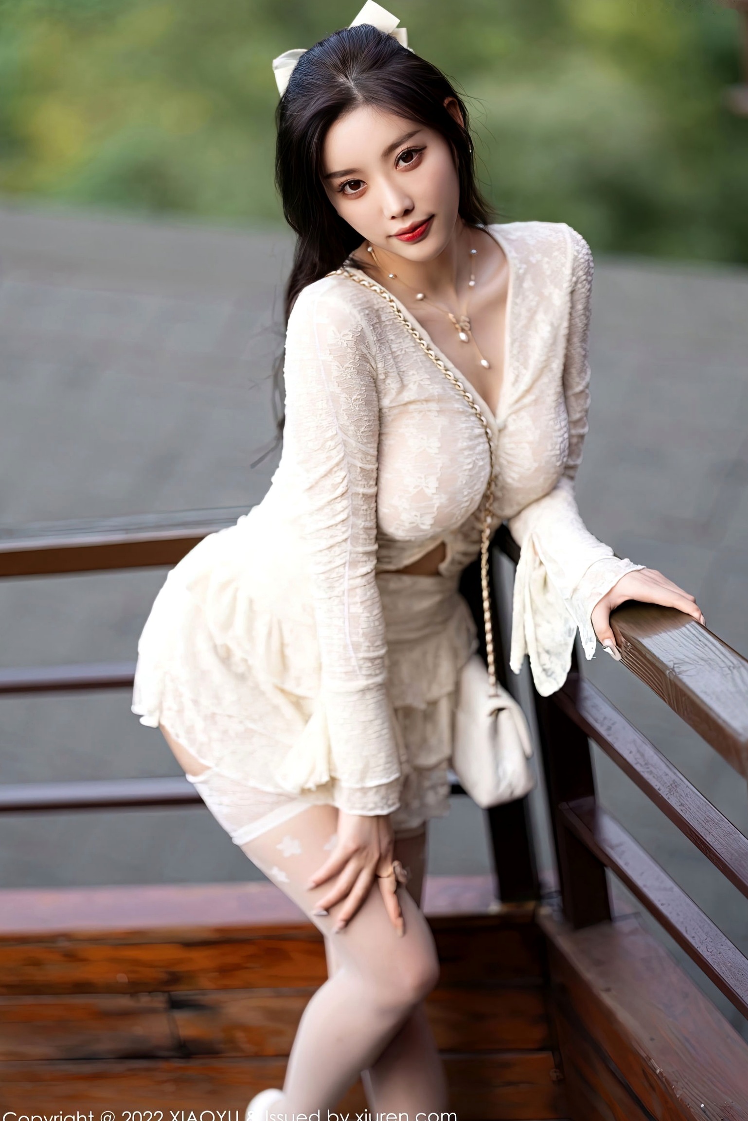 XiaoYu语画界-杨晨晨Yome:白色蕾丝薄纱纯欲私房照,优雅身姿尽显诱惑美腿,魅力曲线大尺度写真