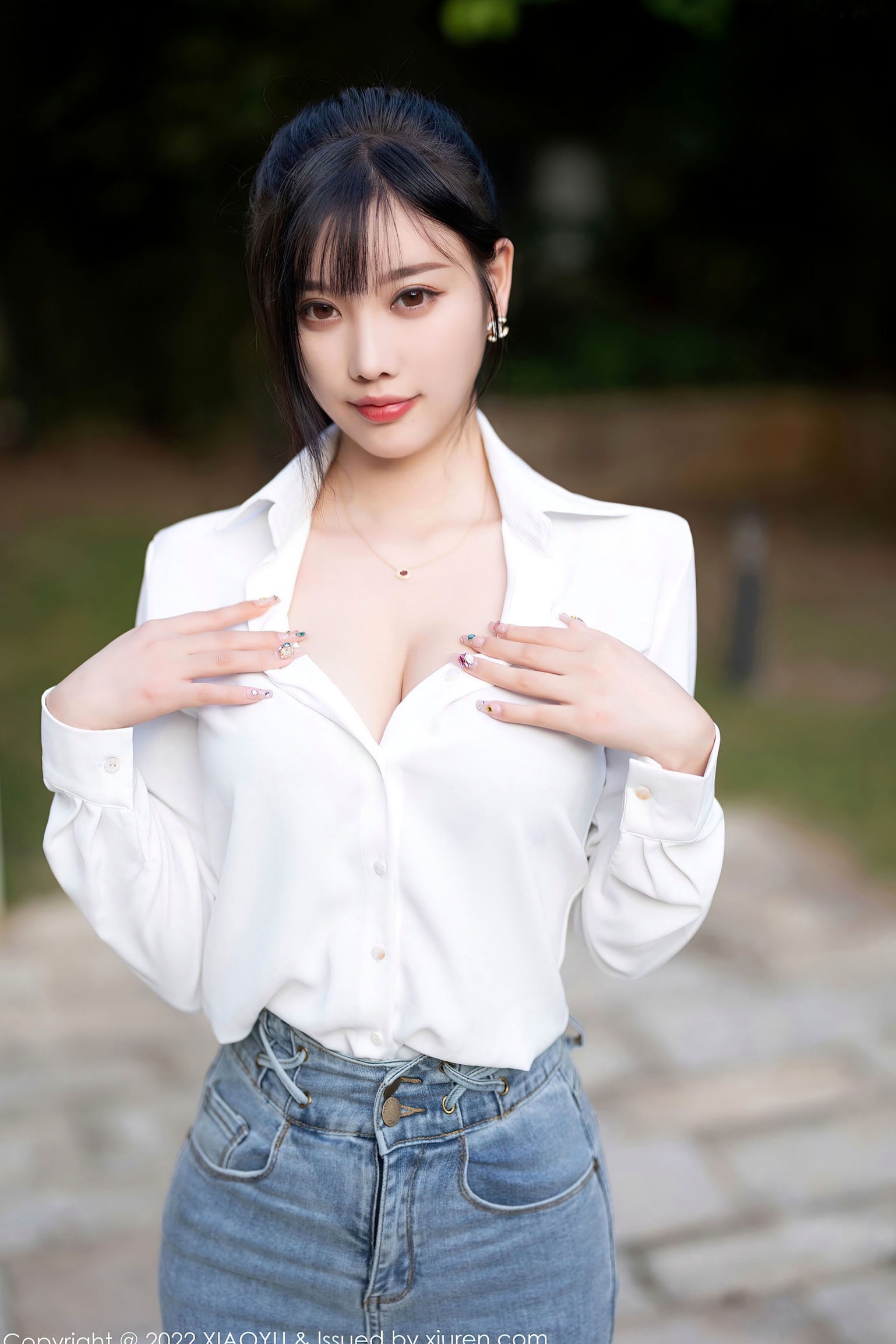 XiaoYu语画界 846期 - 杨晨晨Yome 性感私房系列 - 白衬衫红色内衣肉丝诱惑,居家大尺度美图,无圣光极致展现
