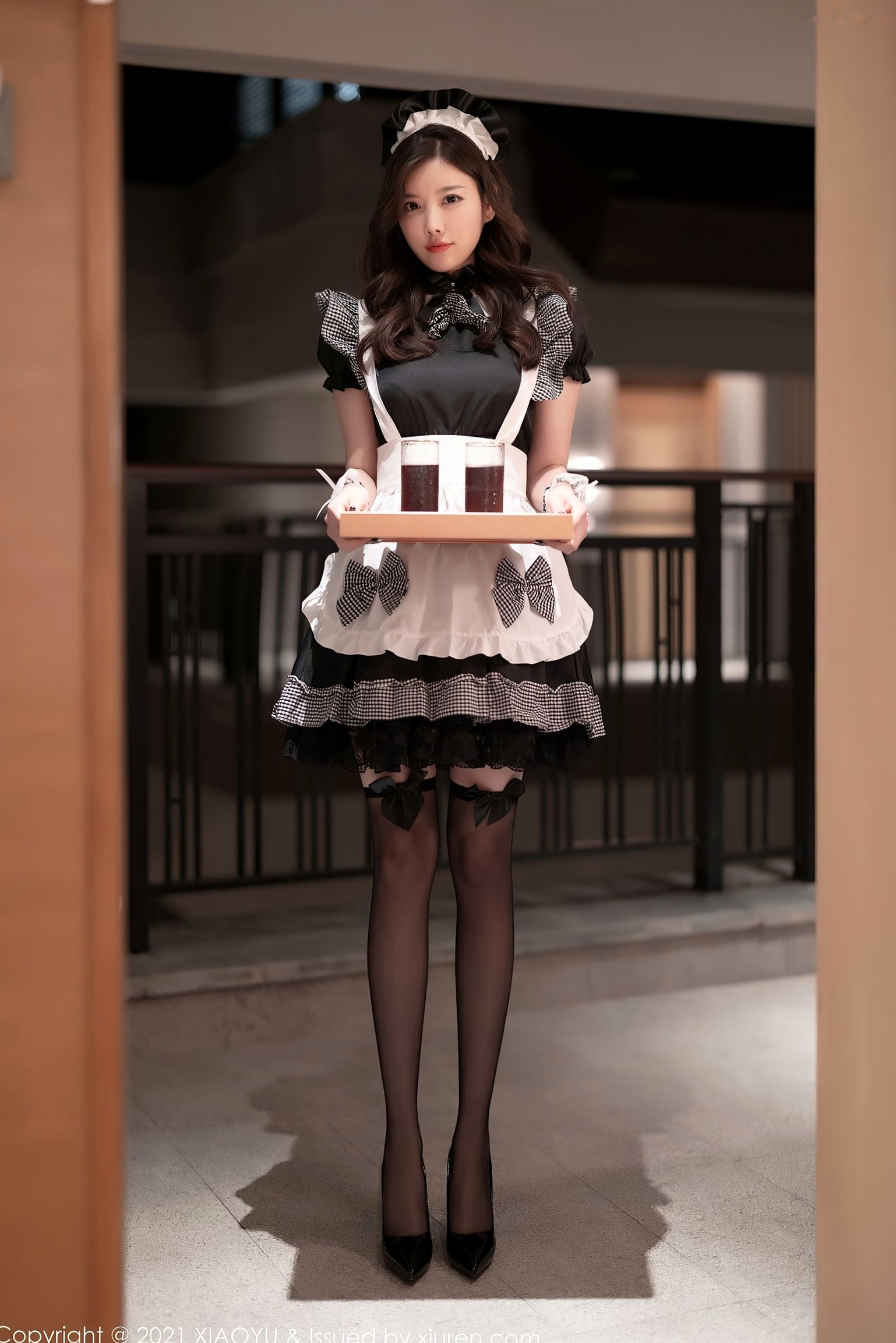 XiaoYu语画界658-杨晨晨:广西心愿旅拍,演绎酒店私房黑丝女仆诱惑,极致身材与妩媚姿态,2021.11.19 - 大尺度写真