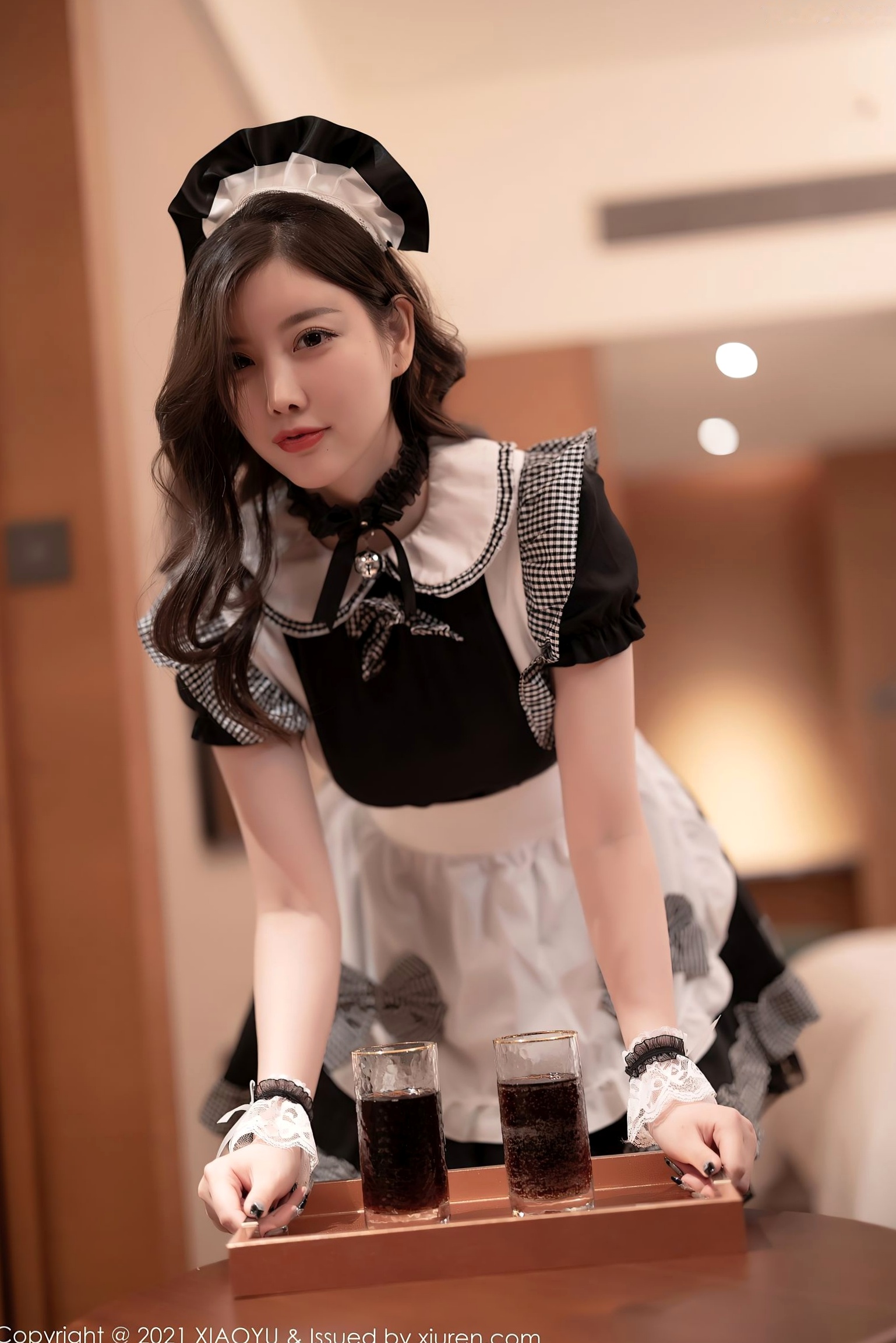 XiaoYu语画界658-杨晨晨:广西心愿旅拍,演绎酒店私房黑丝女仆诱惑,极致身材与妩媚姿态,2021.11.19 - 大尺度写真