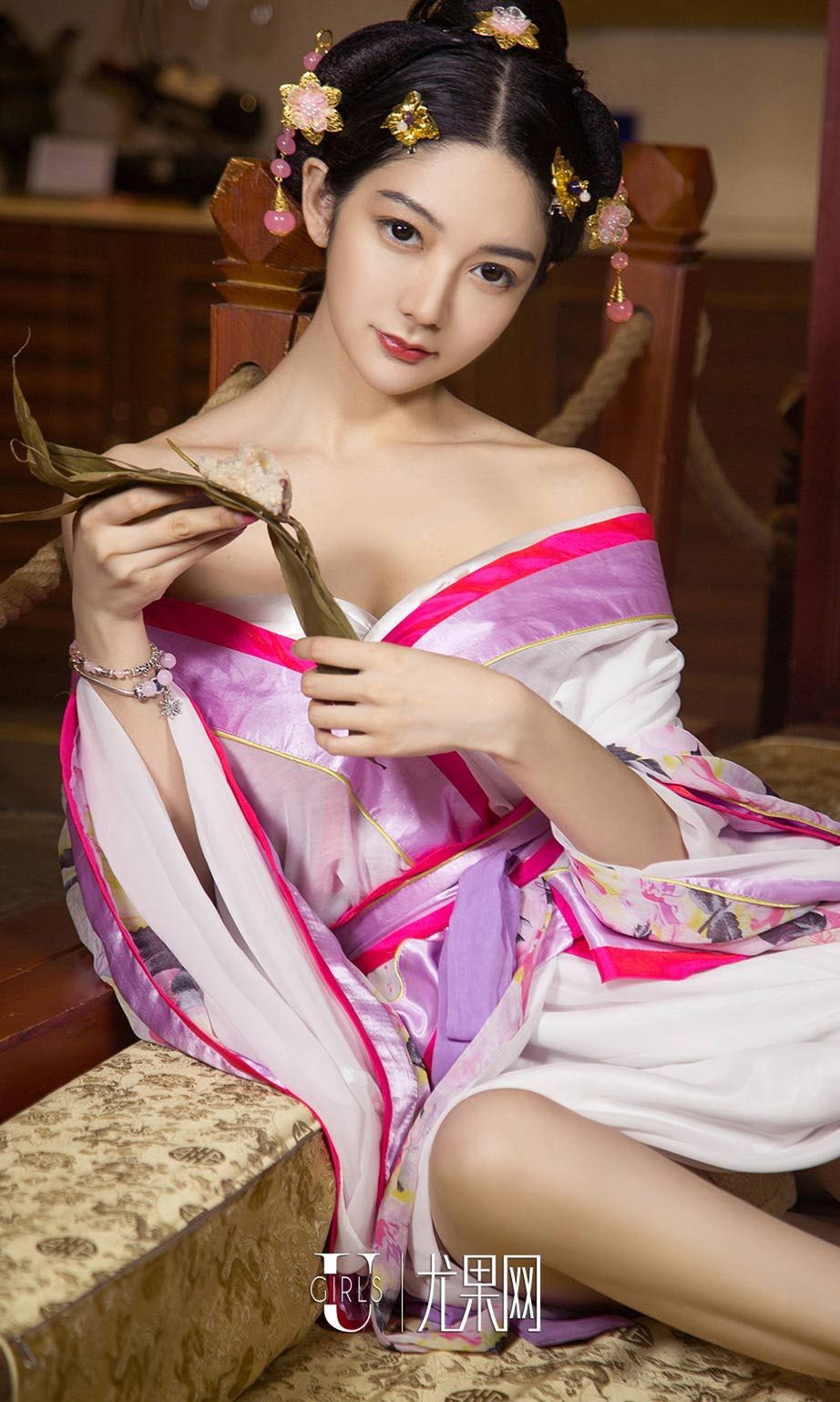 尤果四美春夏秋冬 端午献礼穿越大戏
