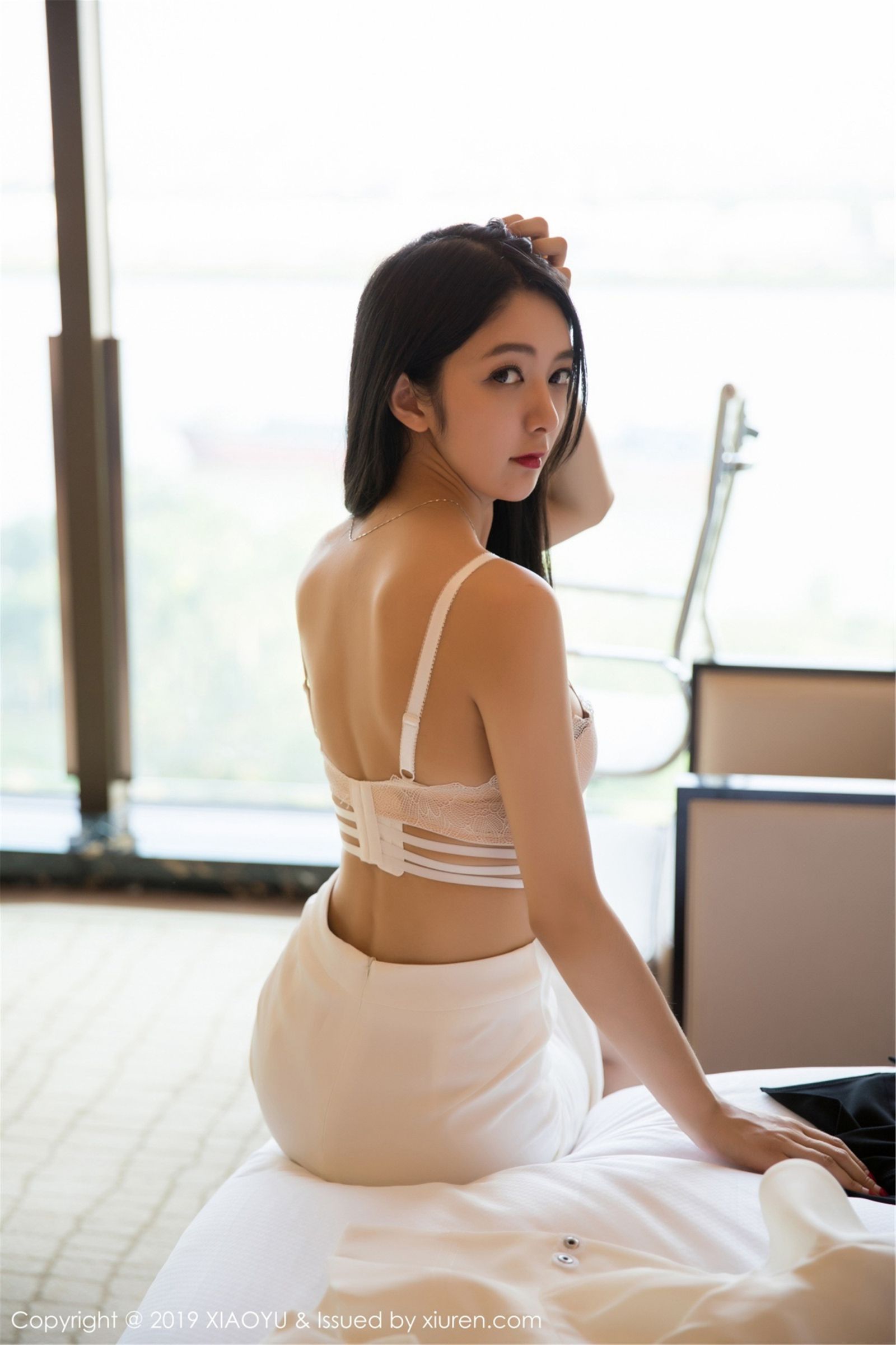 女神Angela喜欢猫 曼妙内衣丝袜玉足