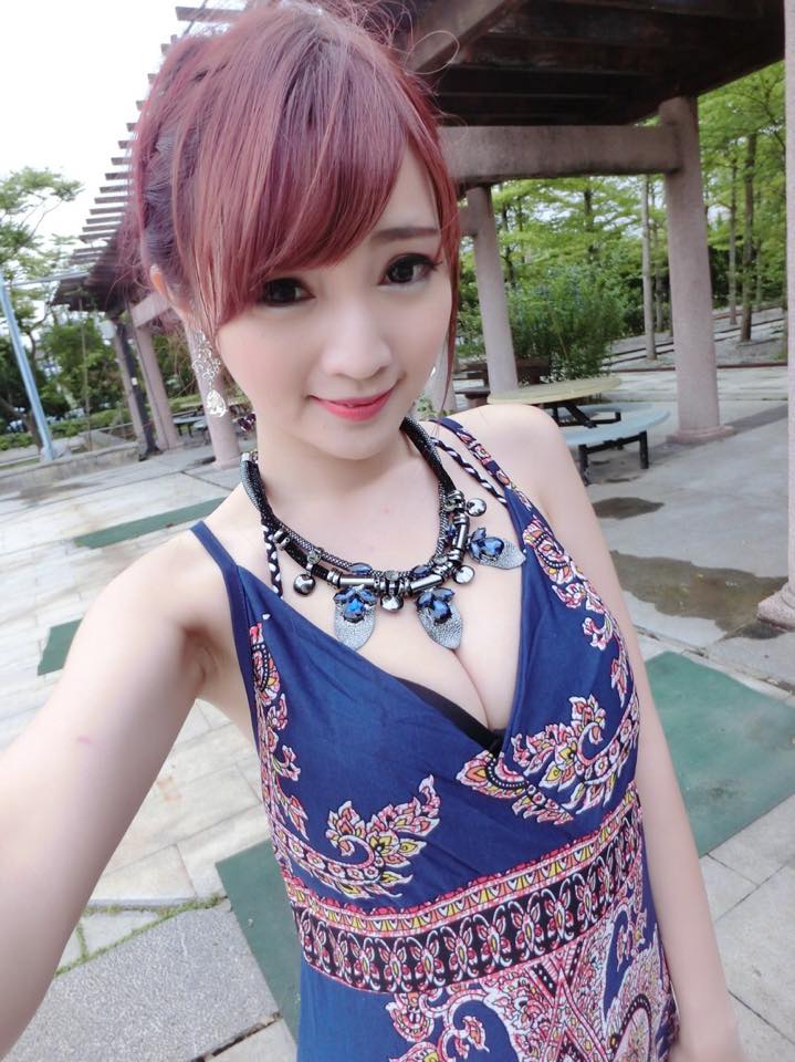 Fifi菲菲儿(林妤瑄) 身材超正的辅大正妹
