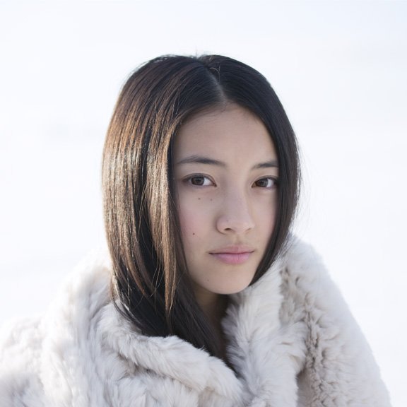 久保田纱友 雪国北海道美少女