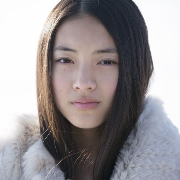 久保田纱友 雪国北海道美少女