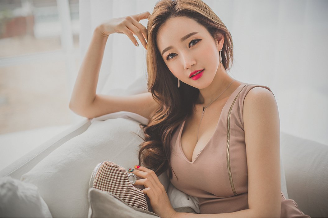 李妍静(이연정) 家居绝美高雅气质写真图