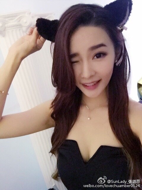 张语恩- 爱跳舞的超美完美身材正妹