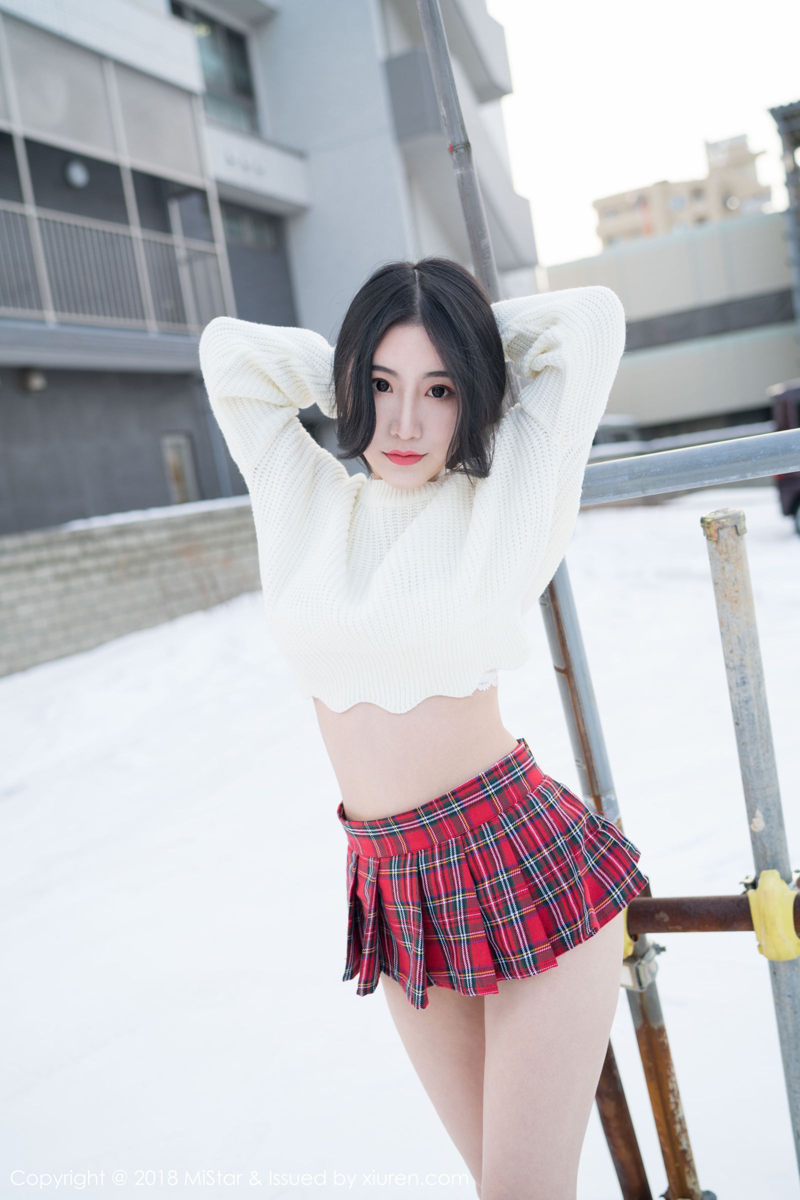 女神绯月樱Cherry 冰天雪地白衣红裙