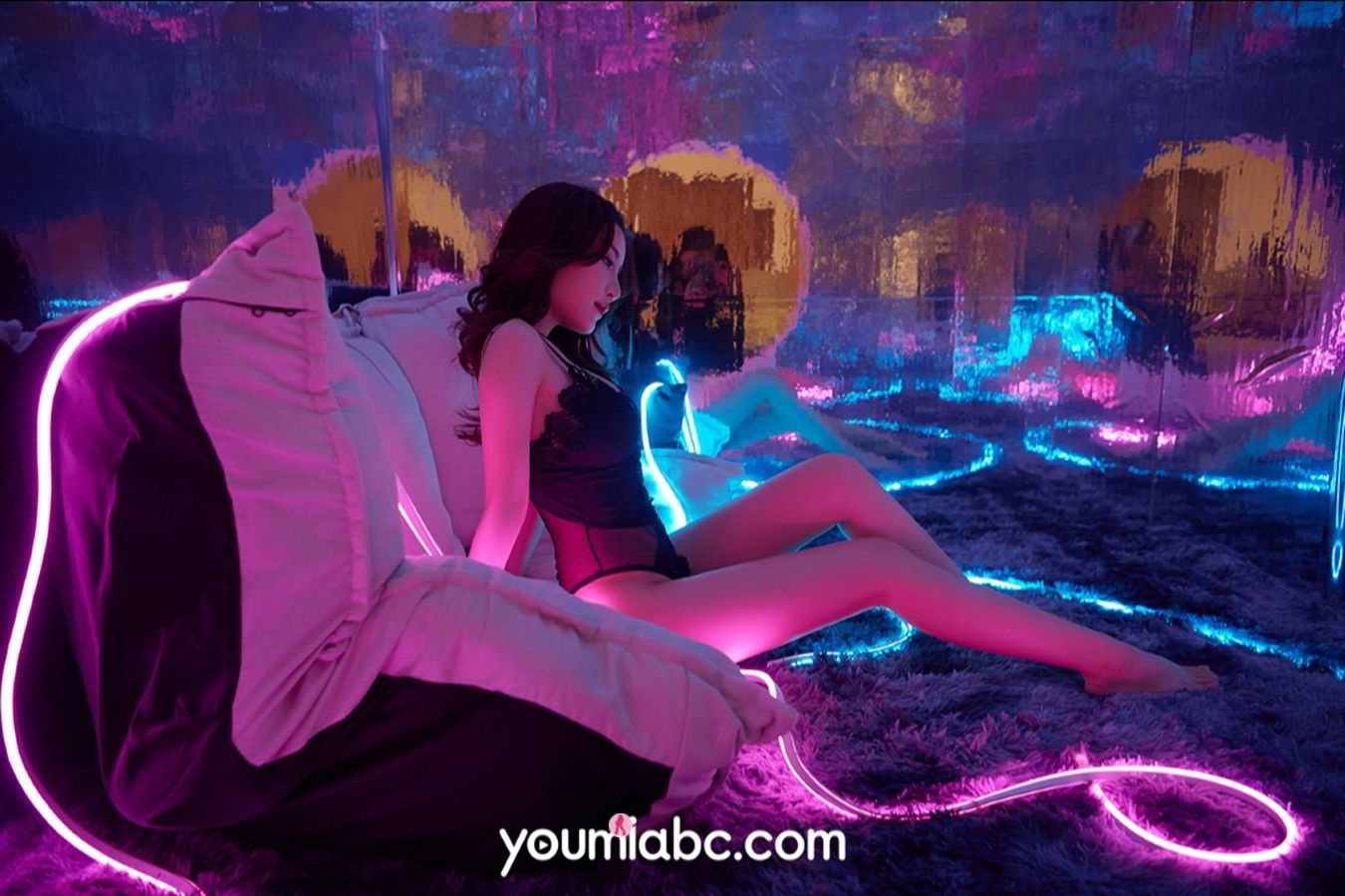 尤蜜Youmi 2020.06.20 绯月樱-Cherry 暗淡の裸色