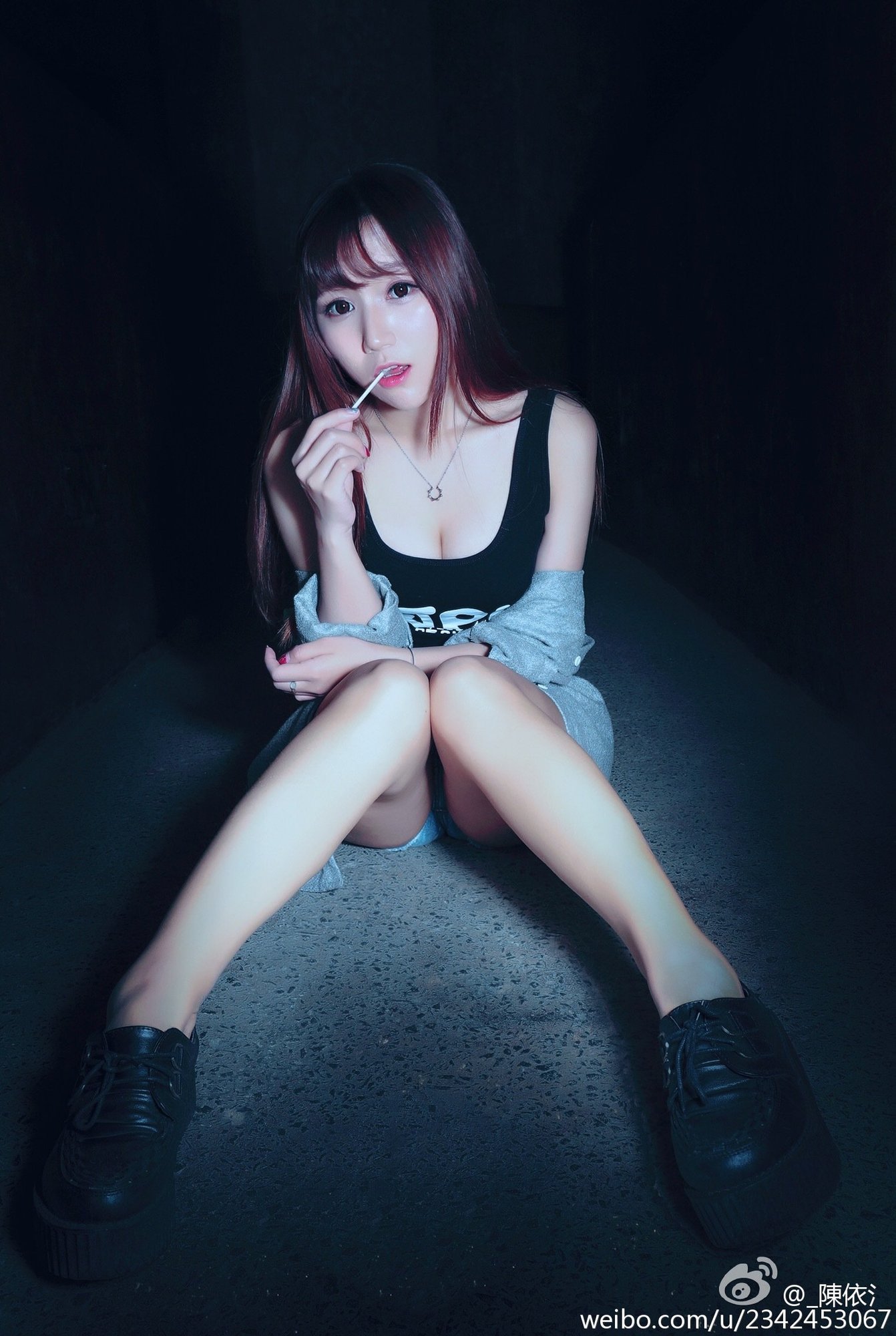 陈依 微博私房写真图
