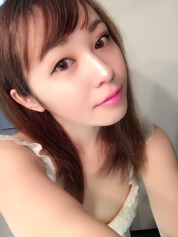 桥本甜歌 中日混血美少女