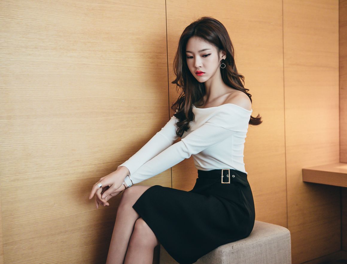 Jung Yoon- 2017年1月冷艳版高清写真