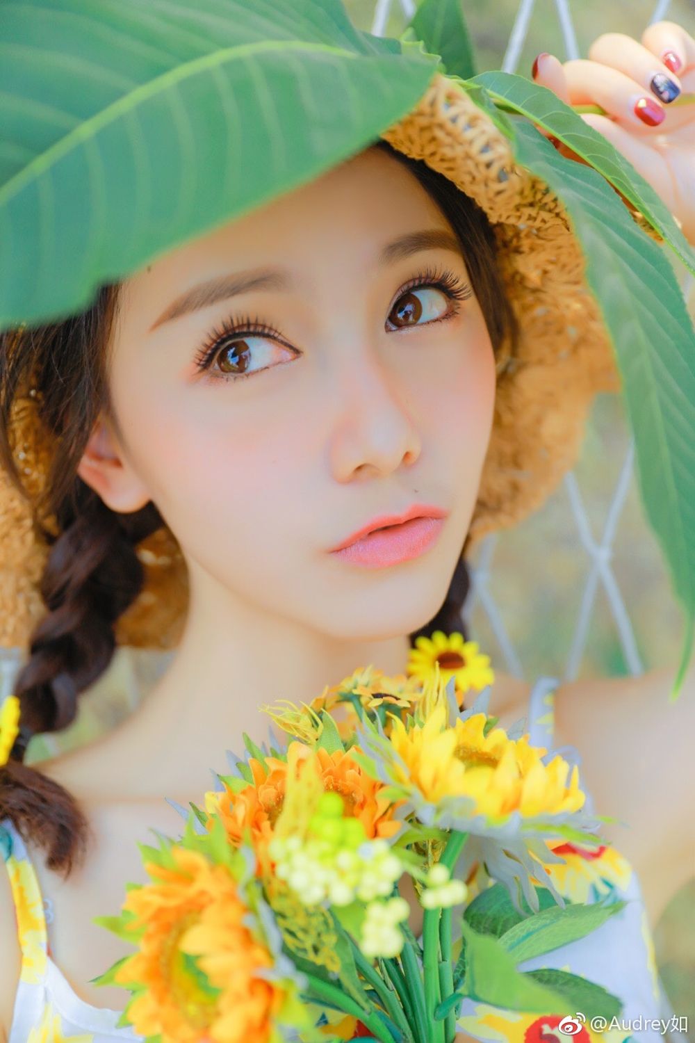 气质美女Audrey如 清爽街拍唯美家居