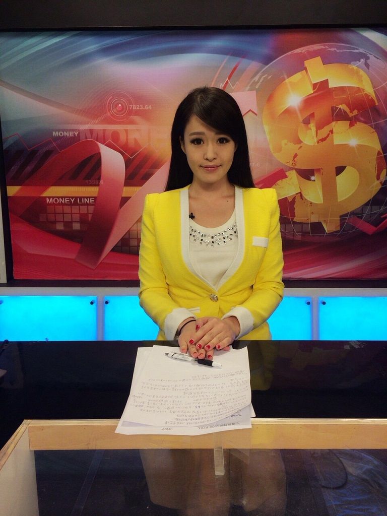 李思瑾Mayer 32F身材的女主播