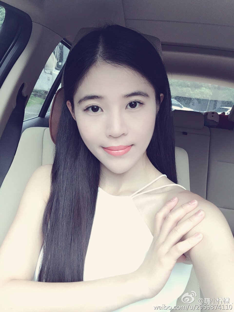 萌小柠檬 微博私房照诱惑写真图