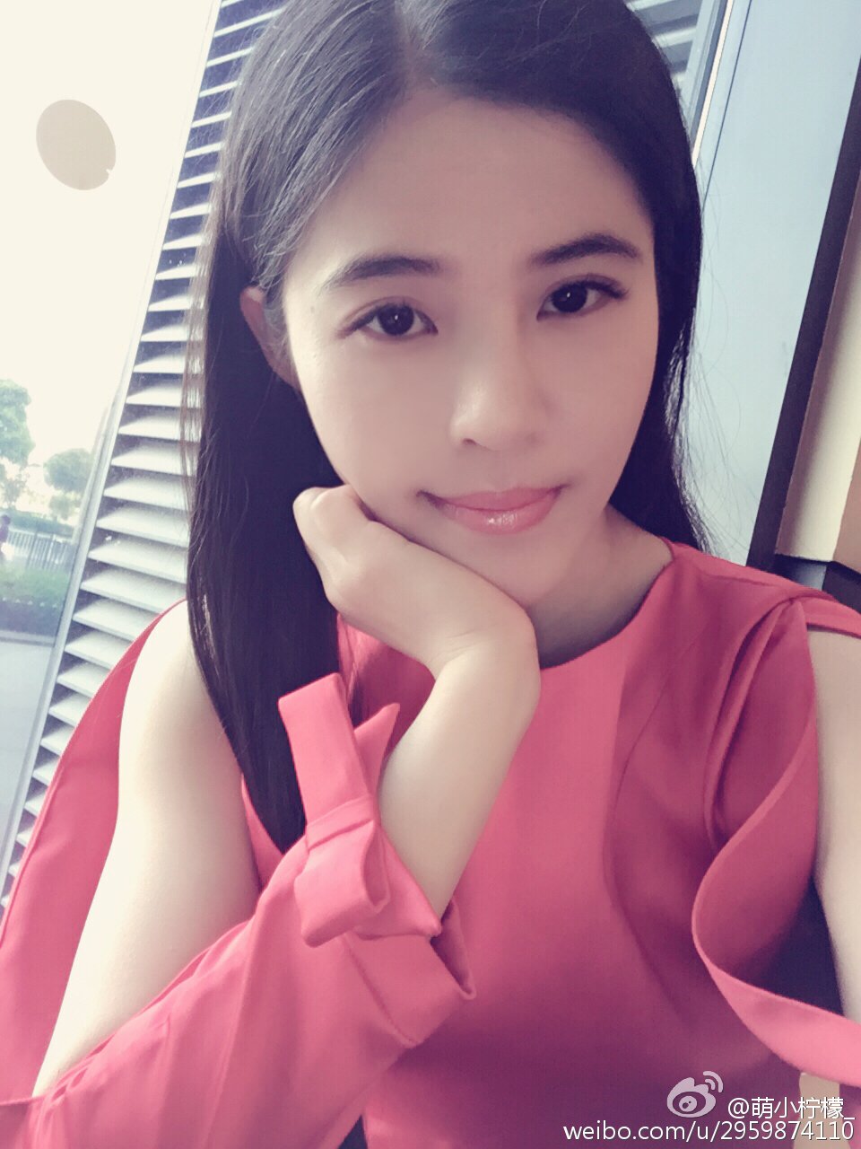 萌小柠檬 微博私房照诱惑写真图
