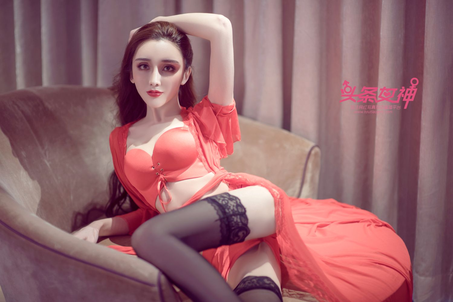 你的公主恋人瓦娅 优雅狂野的完美气质