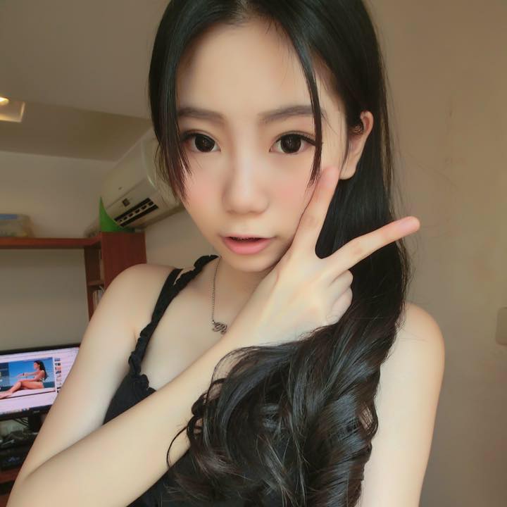 杨于娴 身材超棒的庄敬高职校花