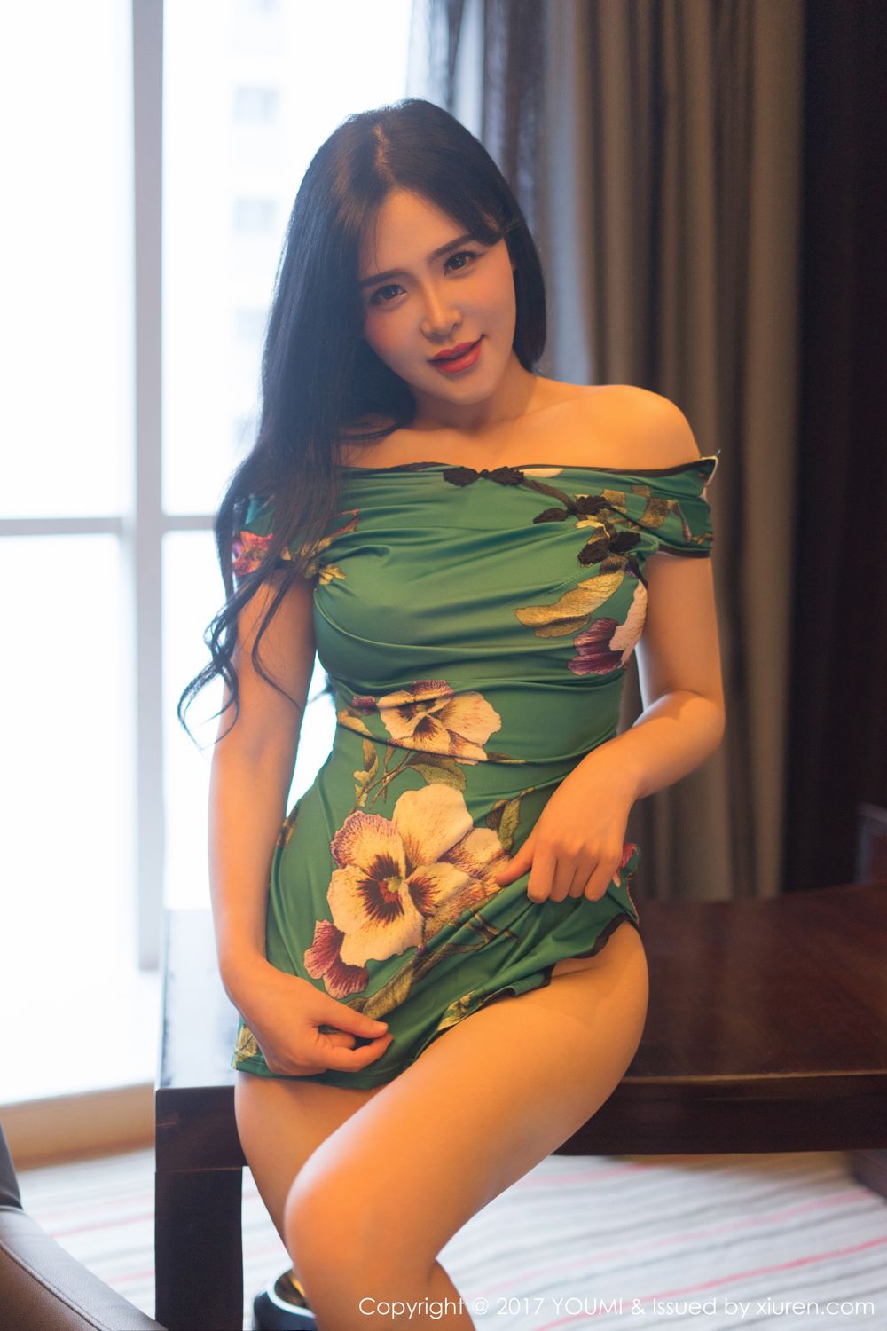 尤蜜女神刘钰儿 韵味旗袍视觉体验