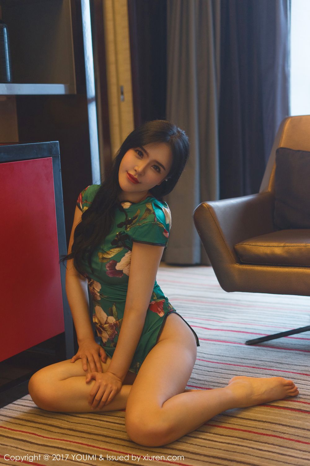 尤蜜女神刘钰儿 韵味旗袍视觉体验
