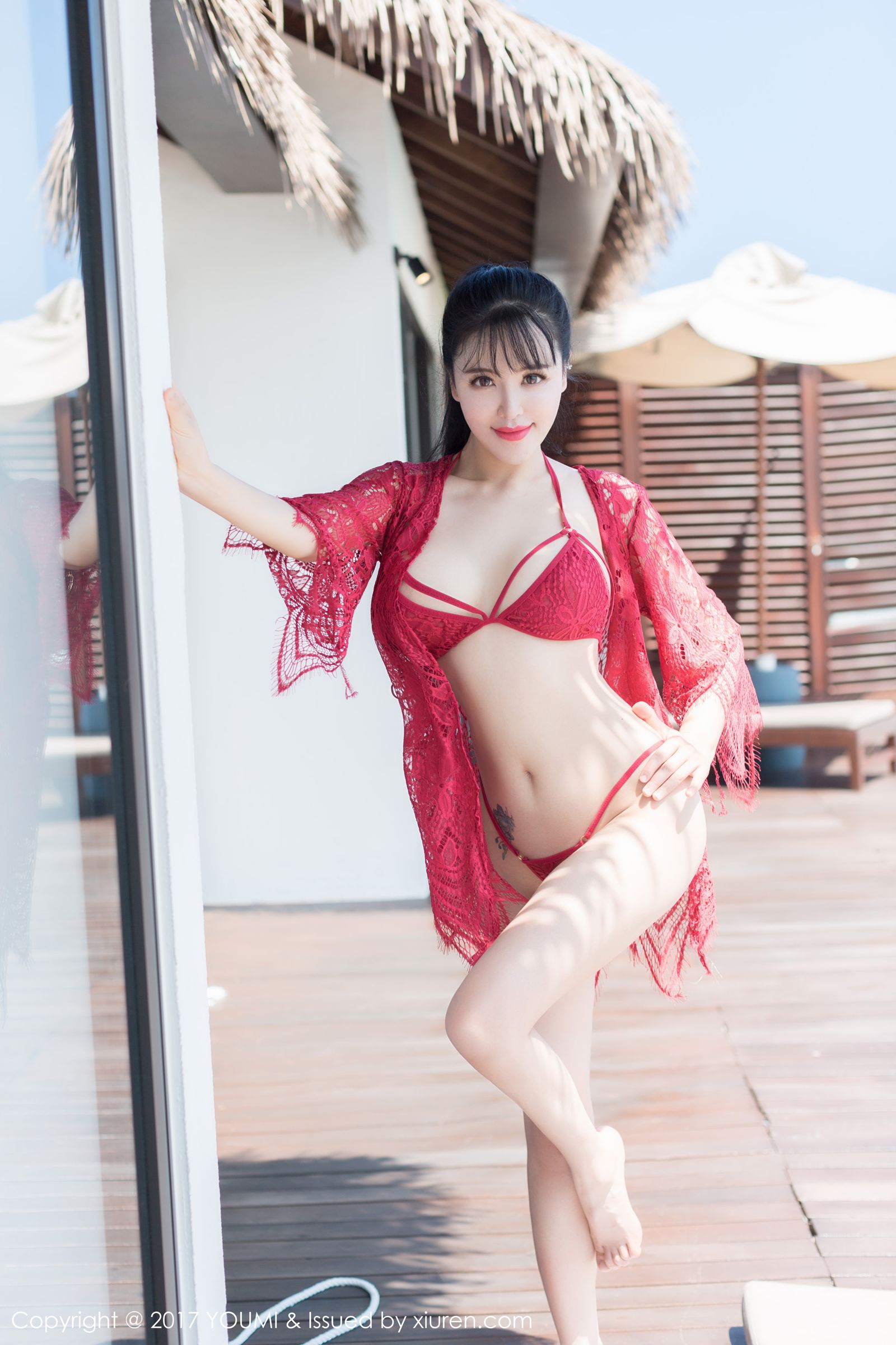 性感女神刘钰儿 红色镂空内衣