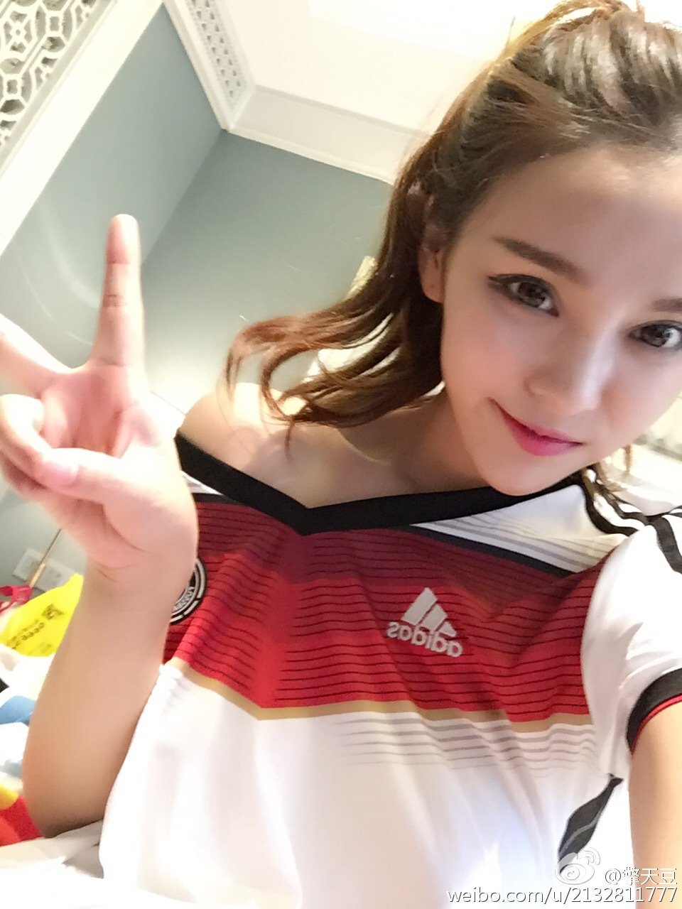 擎天豆 网络红人私房照诱惑写真图