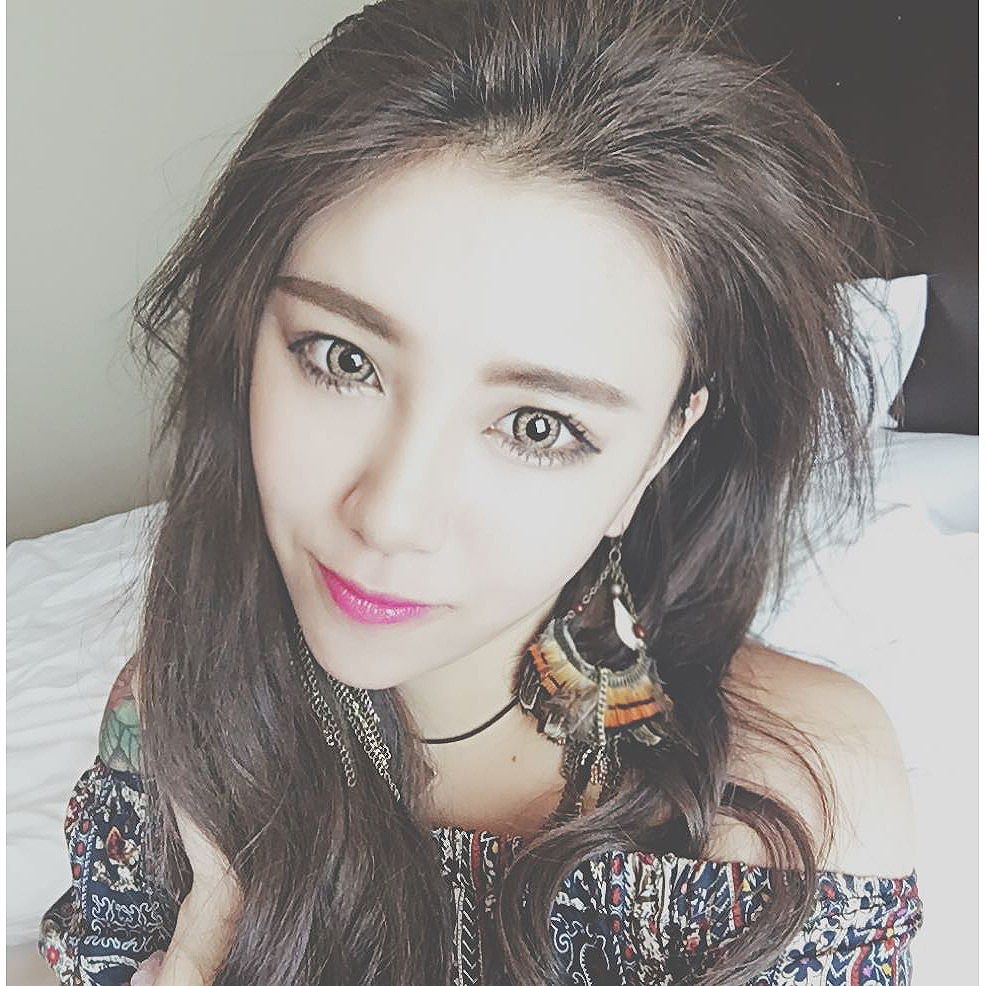石希露Olga Shek F级身材纹身女郎