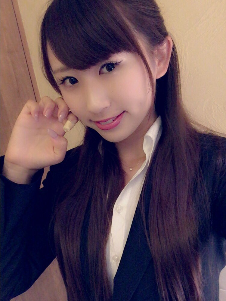 瀬戸ういか 俏丽赛车女模私房照诱惑写真图