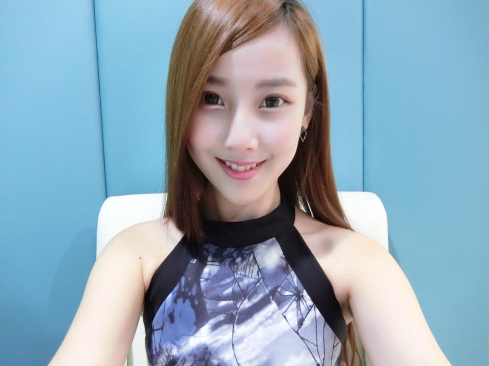 齐恩Qien Lan 拥有模特儿身材的大马美女
