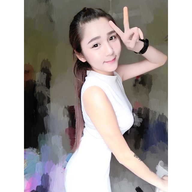 月儿弯弯Yueer 爆红大马正妹海量美图