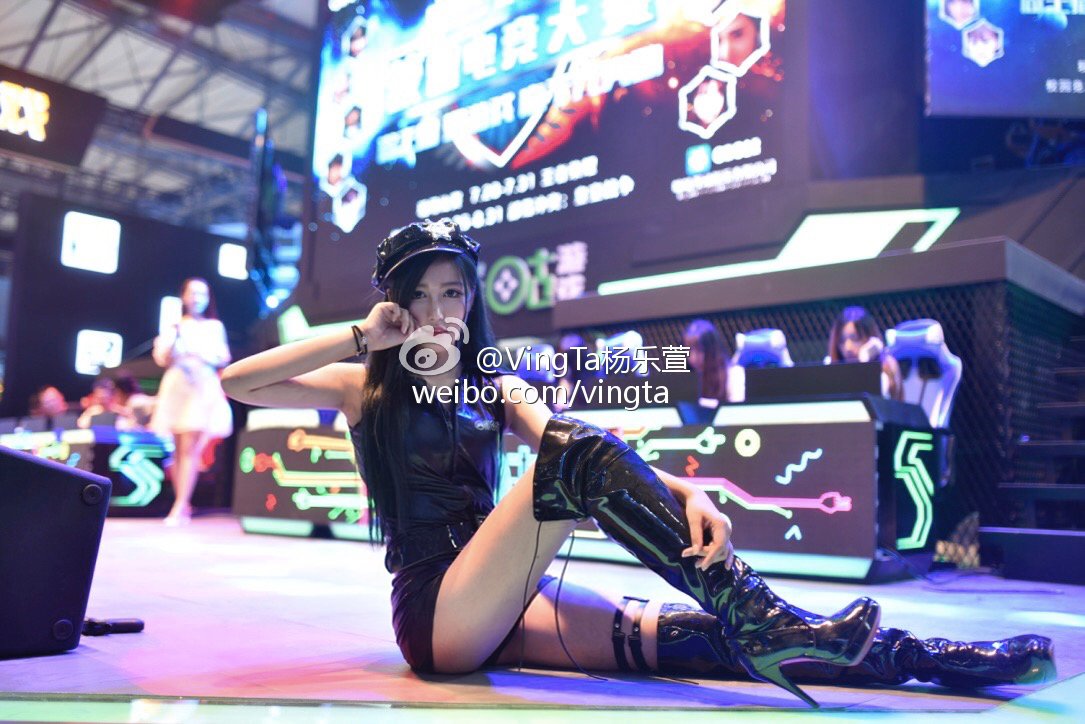 杨乐萱VingTa 品珂传媒签约showgirl