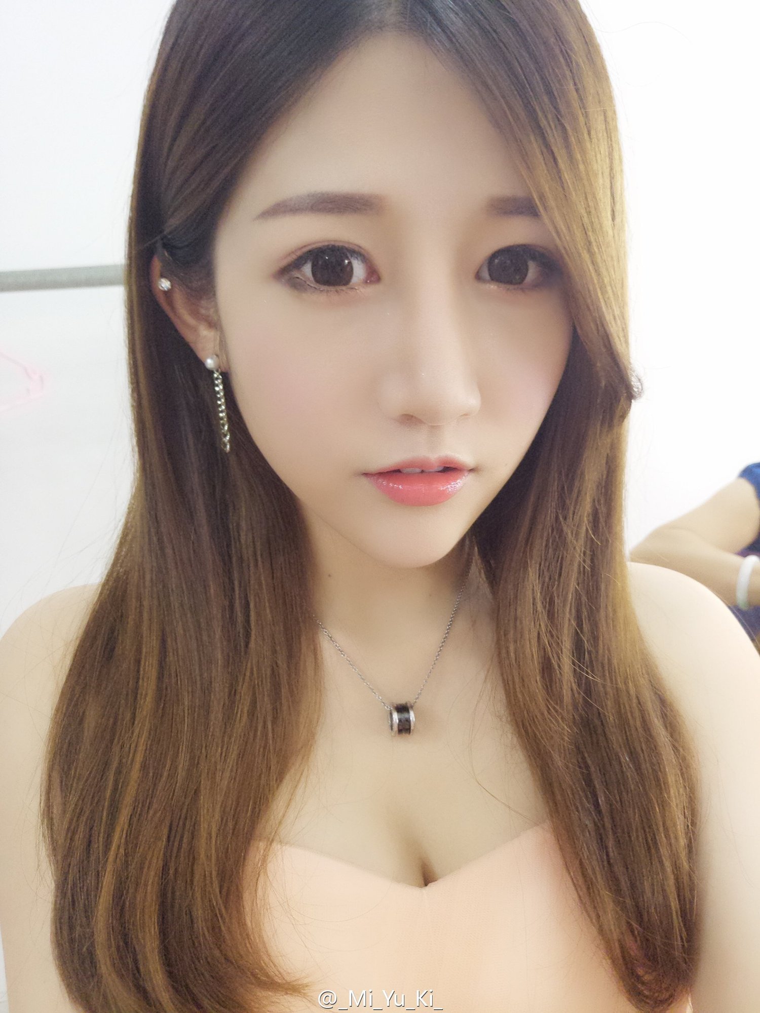 金蕙沁(Miyuki) 超美的凯英网络Showgirl
