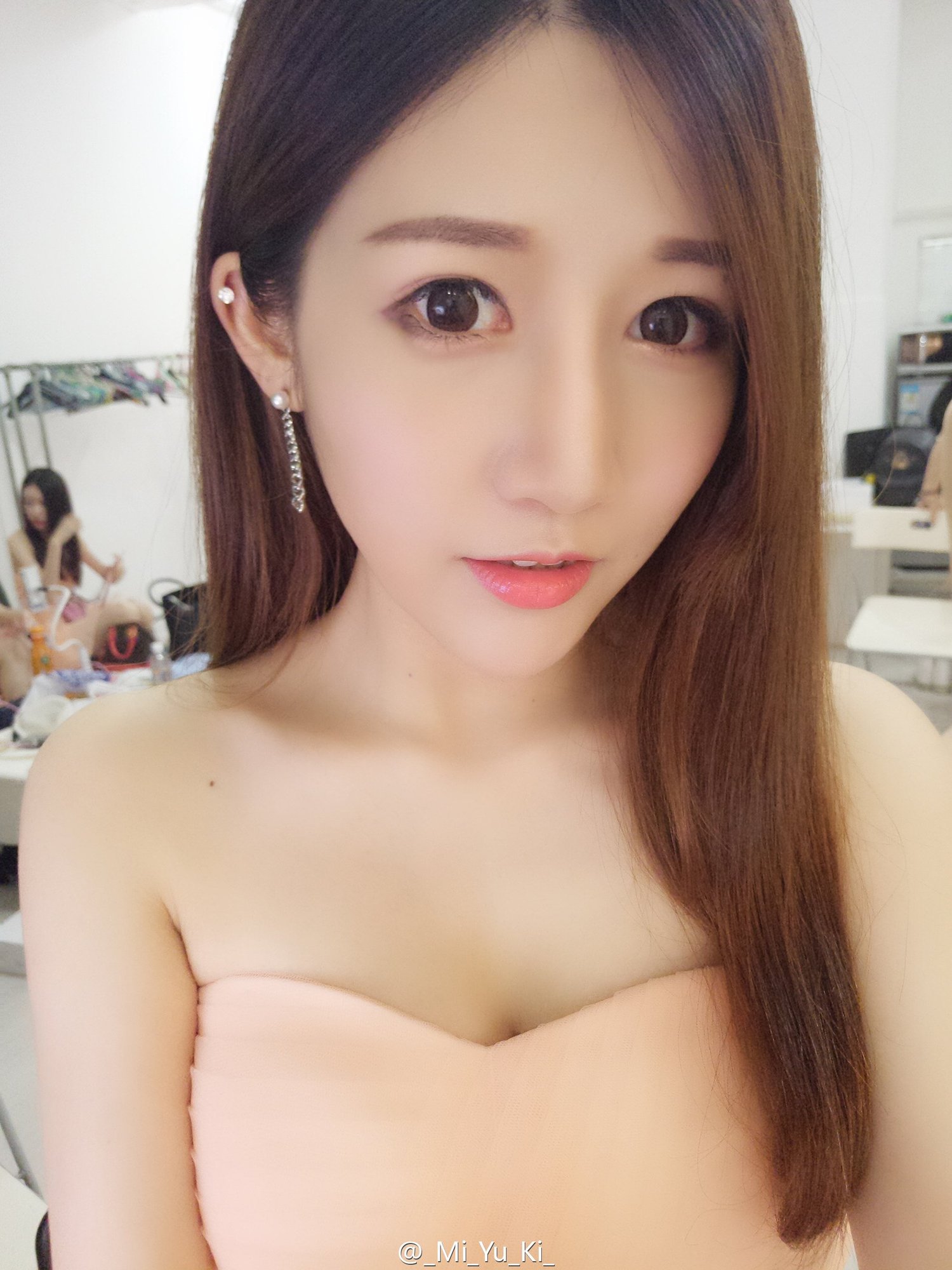 金蕙沁(Miyuki) 超美的凯英网络Showgirl