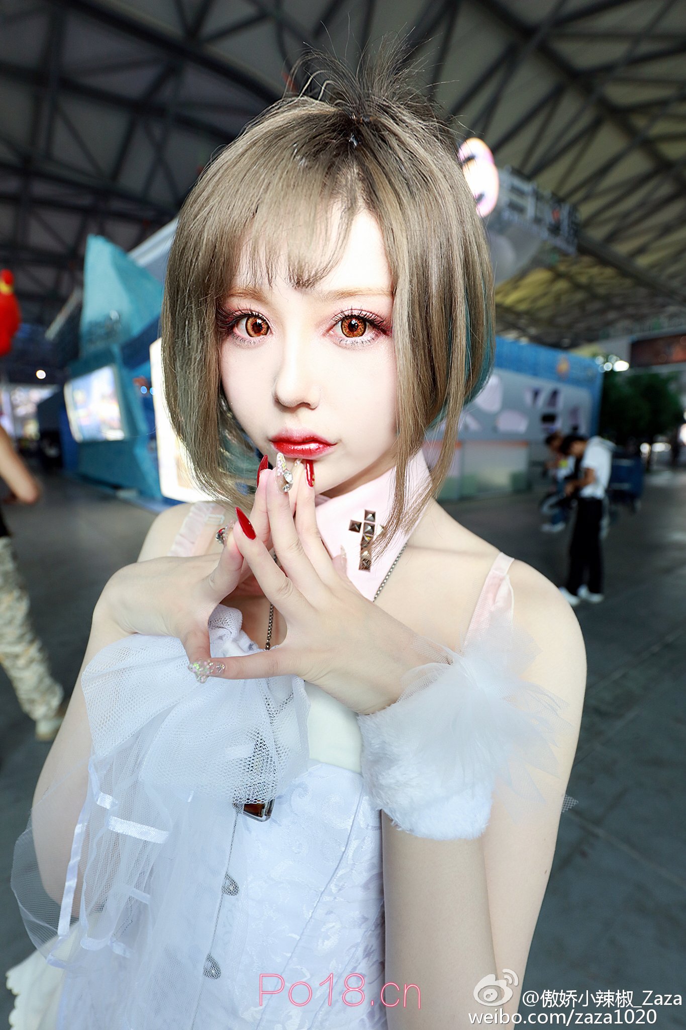 Zaza(傲娇小辣椒) 最受欢迎的蜗牛showgirl