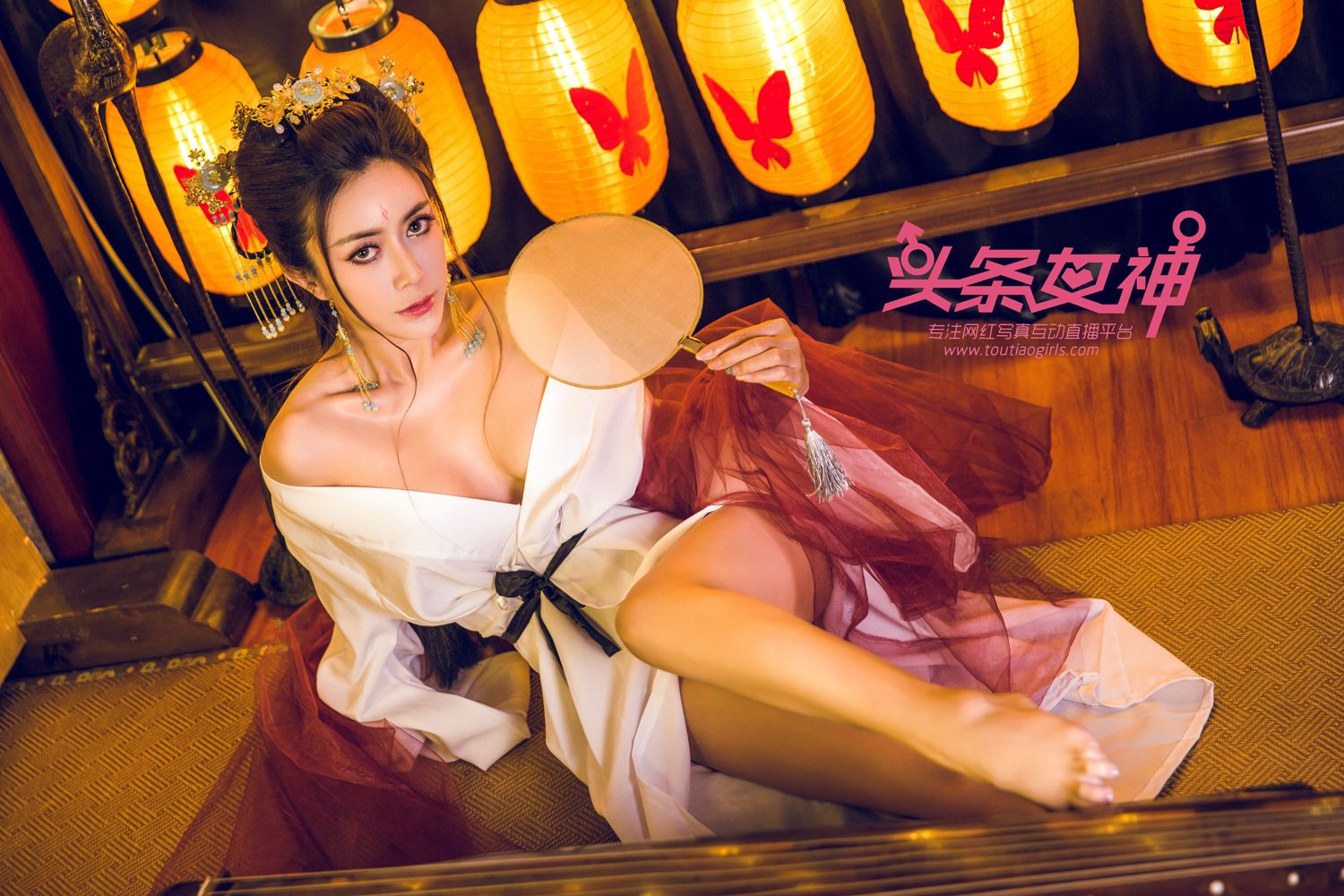 头条女神萱宸 万圣节主题趴