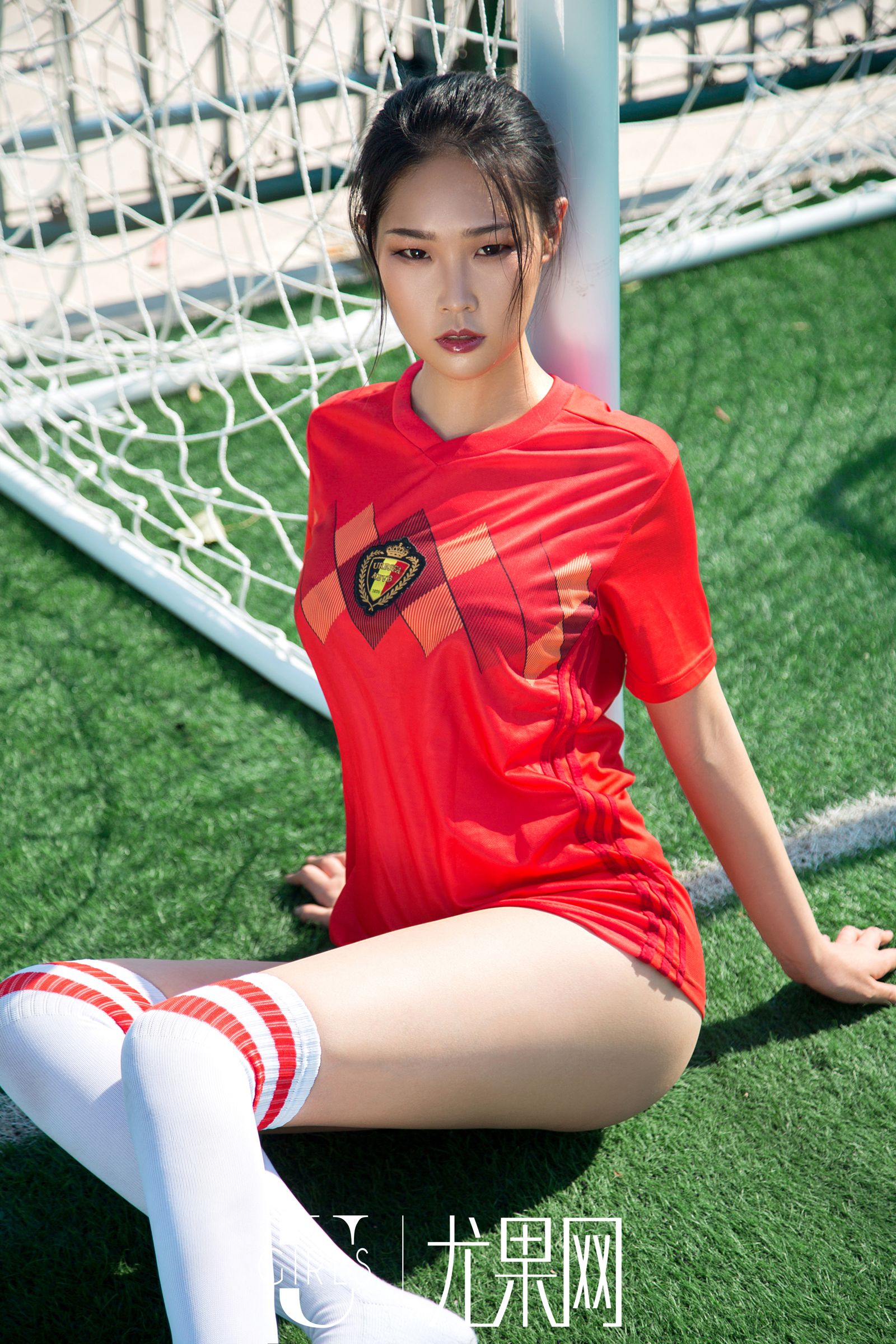 绿茵场6位女神出赛 再次回顾2018世界波