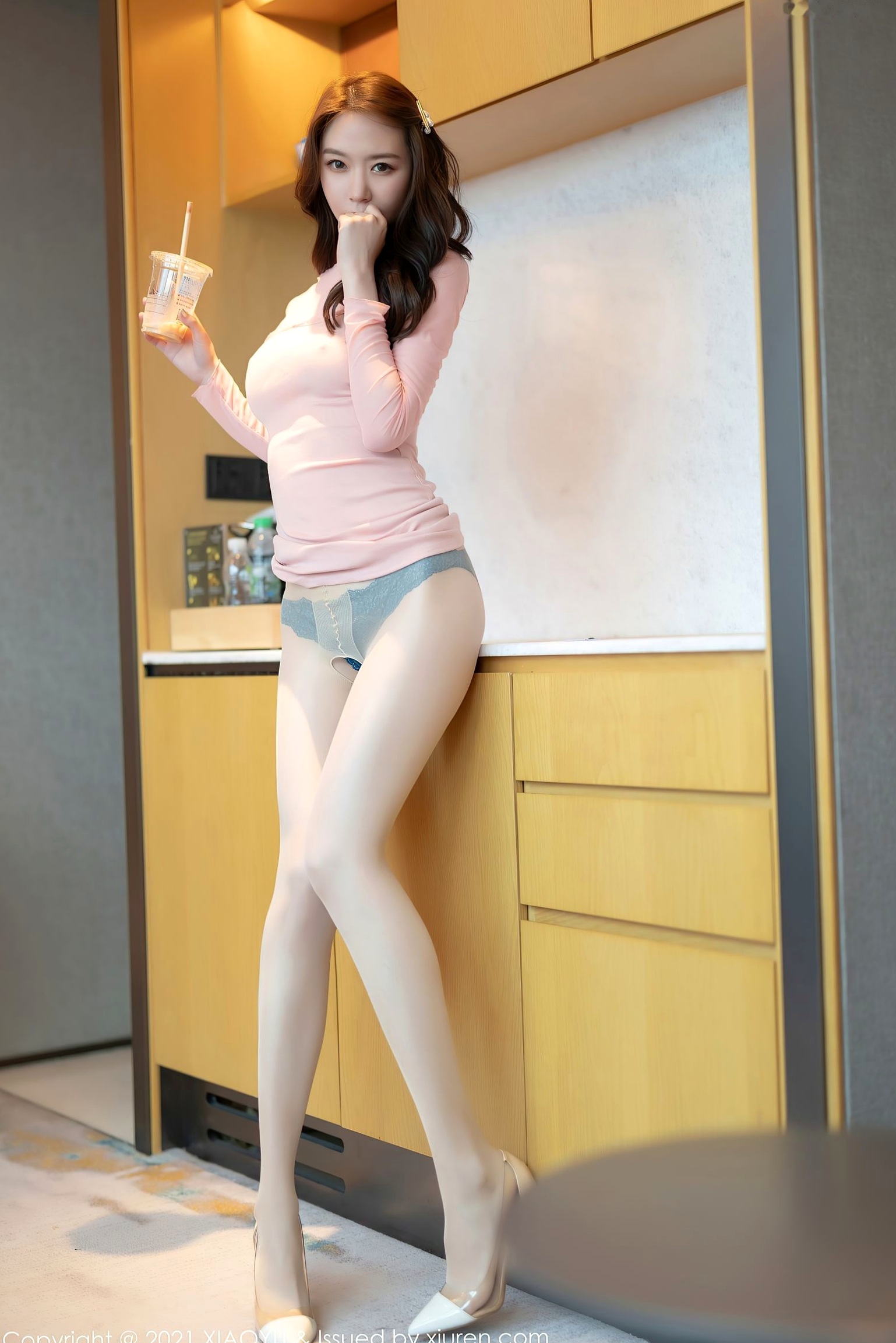XiaoYu语画界-598-梦心月:粉色薄透装尽显极致诱惑,私房丝袜美腿唯美写真,大尺度视觉盛宴