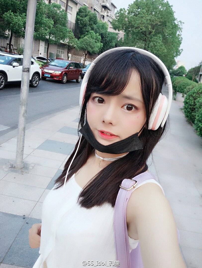 孔雯 才智担当的Smiling_Sugar少女