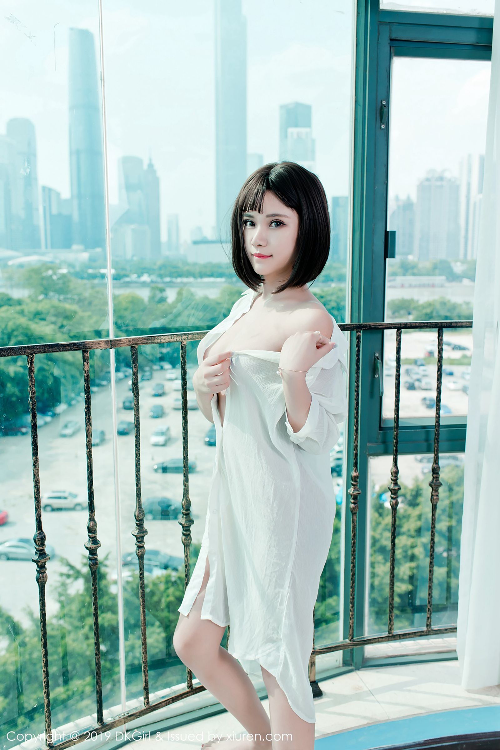性感女仆萌宝儿 清纯可人白衬衫