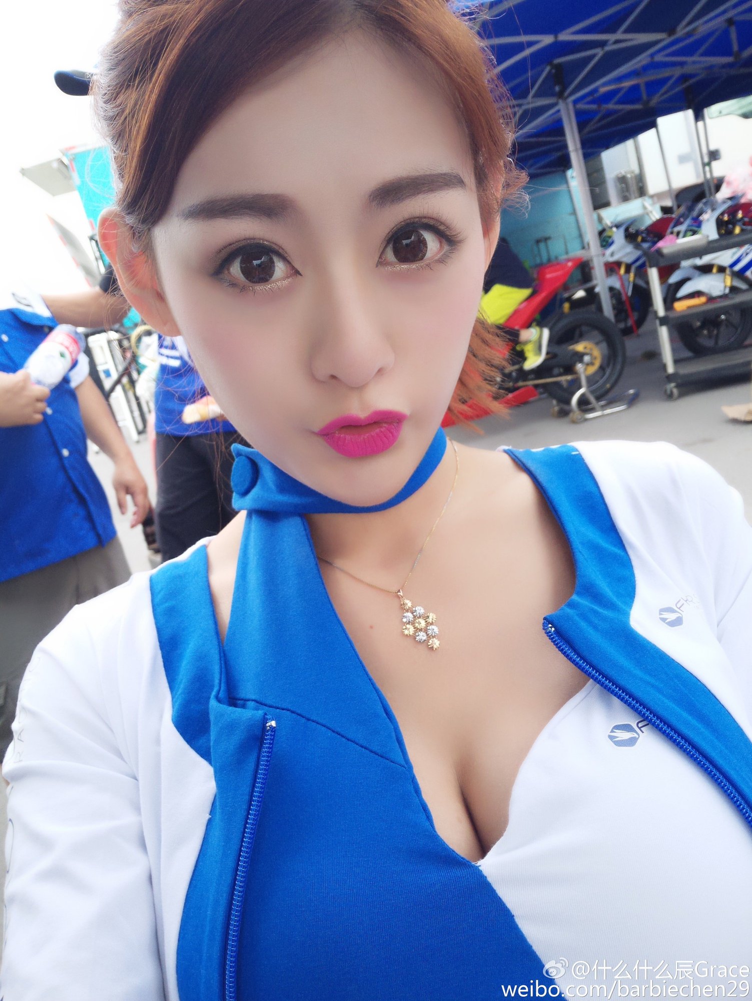 小辰辰 微博私房美照